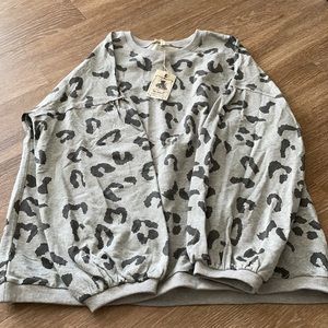 Leopard Balloon Sleeve Shirt